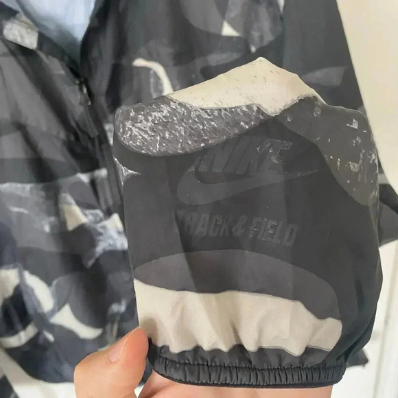 Nike Track & Field Windrunner Camo Mens XL Windbreaker Lightweight Packable - Picture 7 of 7
